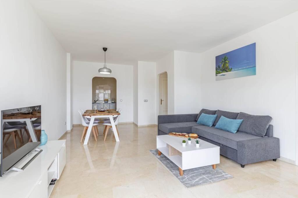 Stylish One Bed Apartment At Matchroom Country Club Fuengirola Dış mekan fotoğraf