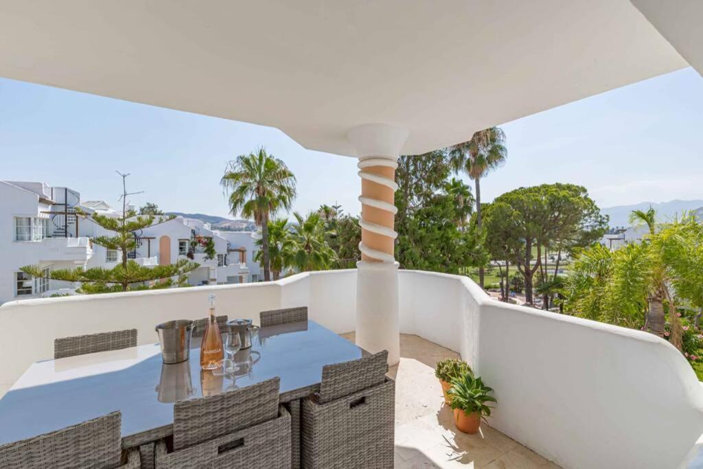 Stylish One Bed Apartment At Matchroom Country Club Fuengirola Dış mekan fotoğraf